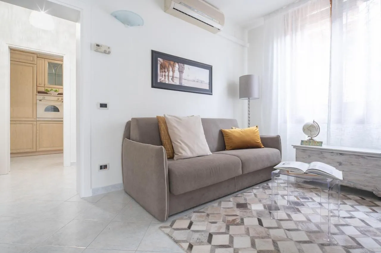 Ca Del Mar Venice Luxury Apartments İtalya