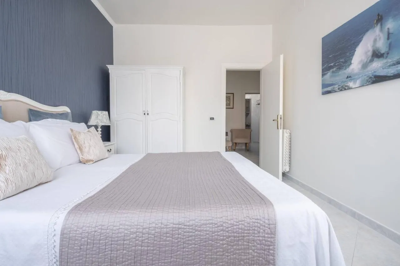 Ca Del Mar Venice Luxury Apartments