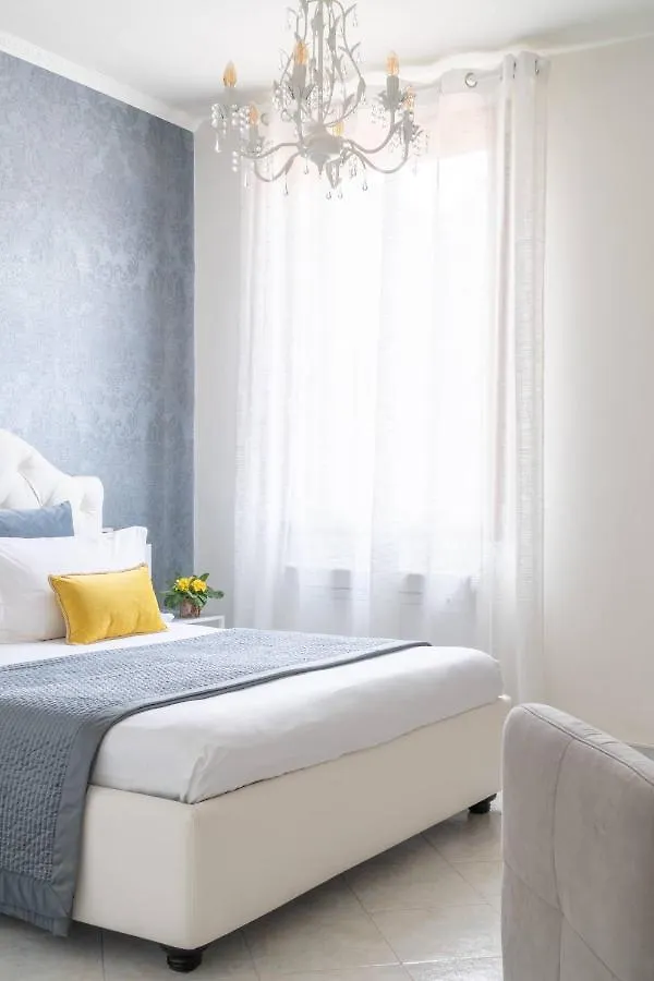 Ca Del Mar Venice Luxury Apartments