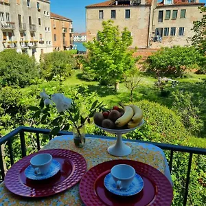 Angela Di House Apartamento