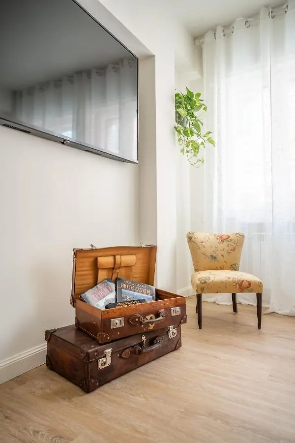 Ca Del Mar Venice Luxury Apartments