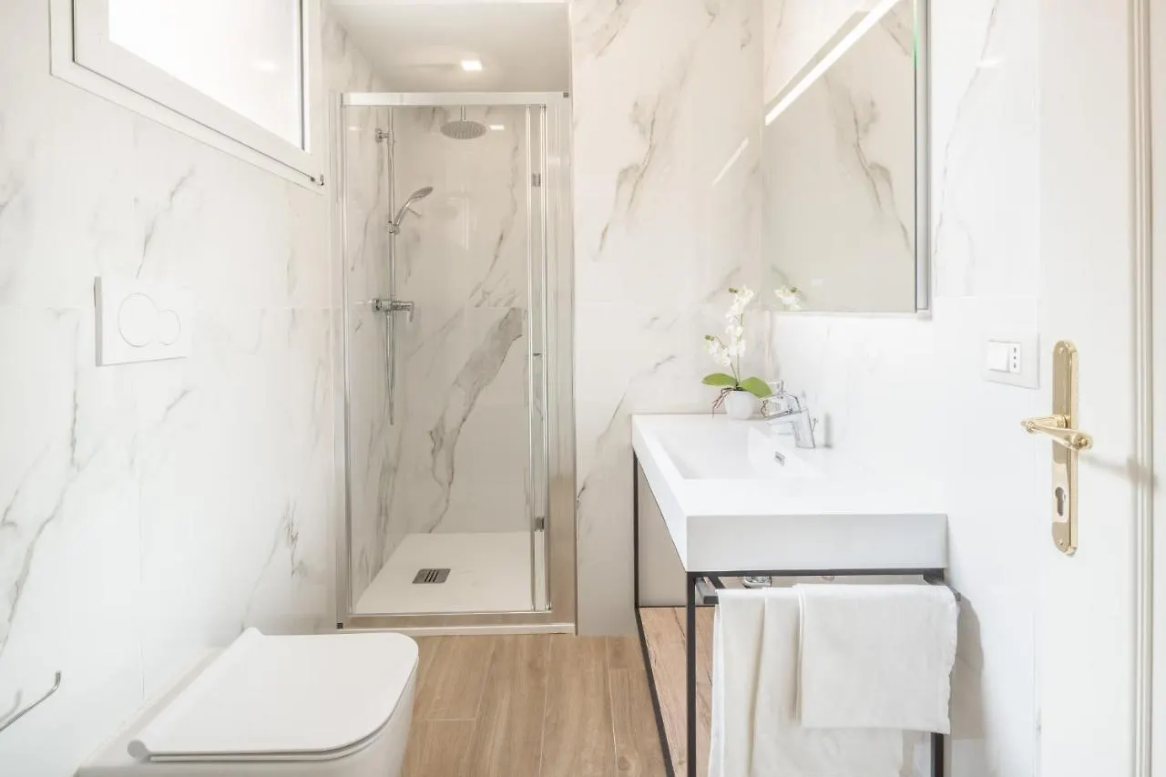 Ca Del Mar Venice Luxury Apartments 0*,