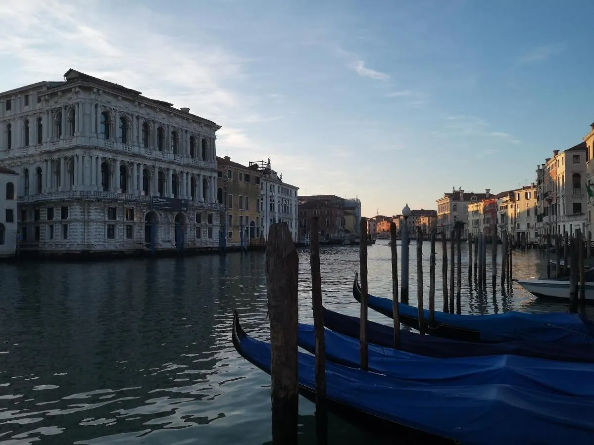Ca Del Mar Venice Luxury Apartments