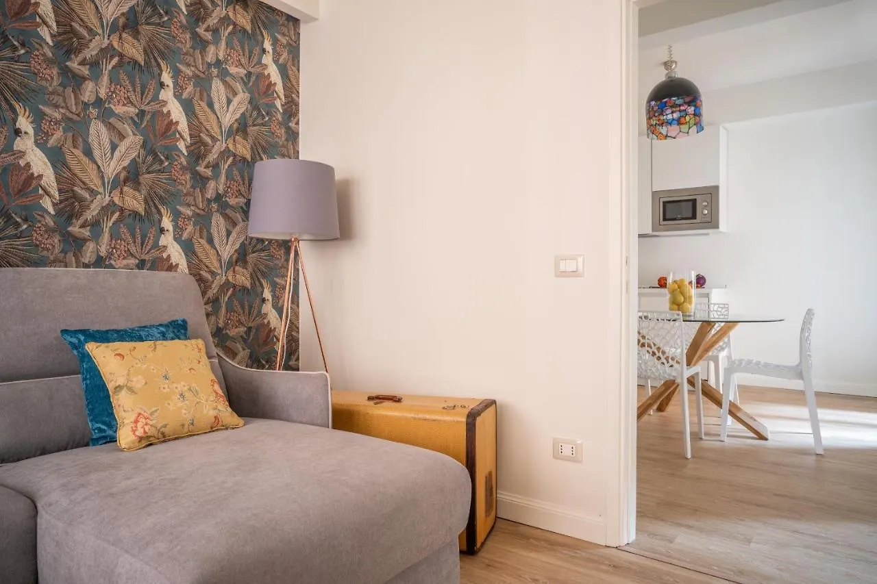 Ca Del Mar Venice Luxury Apartments