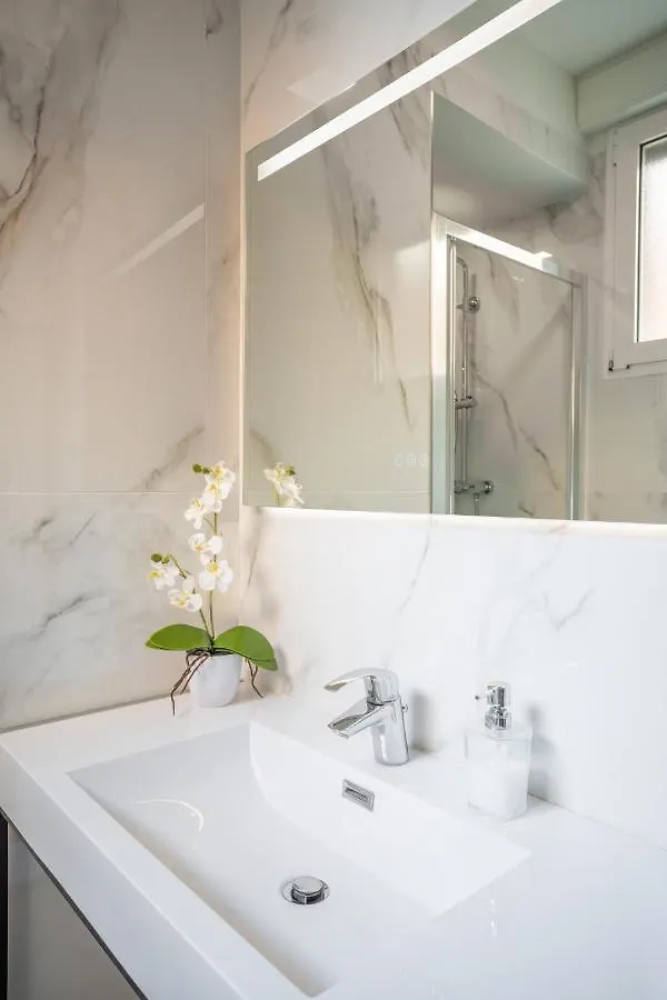 Ca Del Mar Venice Luxury Apartments