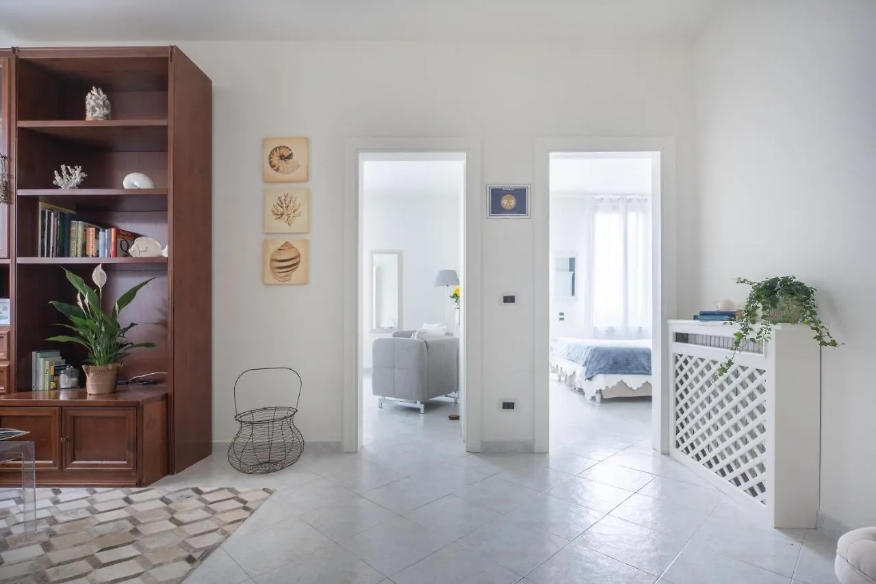 Ca Del Mar Venice Luxury Apartments